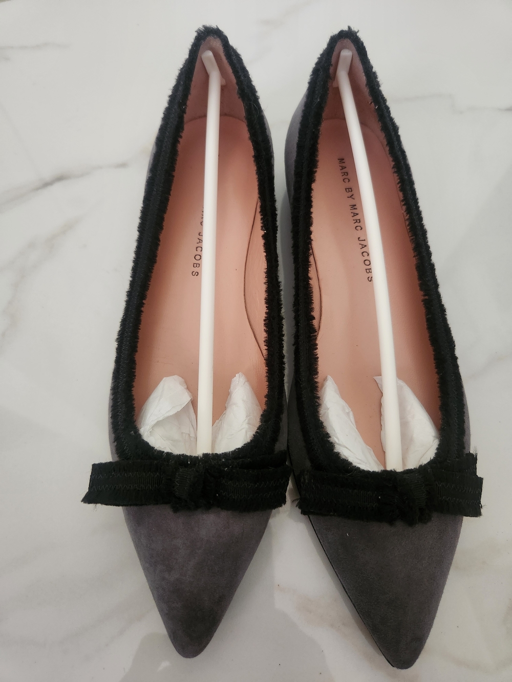 Marc by Marc Jacobs Women's Black and Gray Pointed Toe Ballet Flats